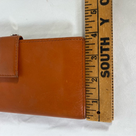 Hobo International Long Bi-Fold Leather Wallet w/ Snap Pouch & ID Display - Picture 13 of 16